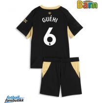 Manchester City Marc Guehi #6 Bortedraktsett Barn 2026-27 Kortermet (+ Korte bukser)